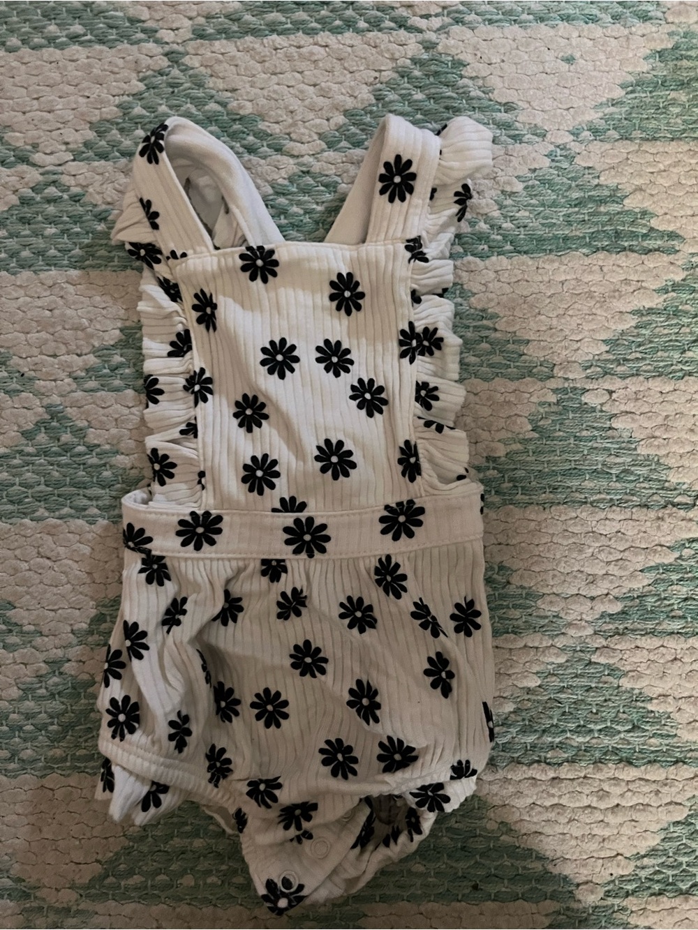 Cat & Jack White Ribbed Romper with Black Daisy Print